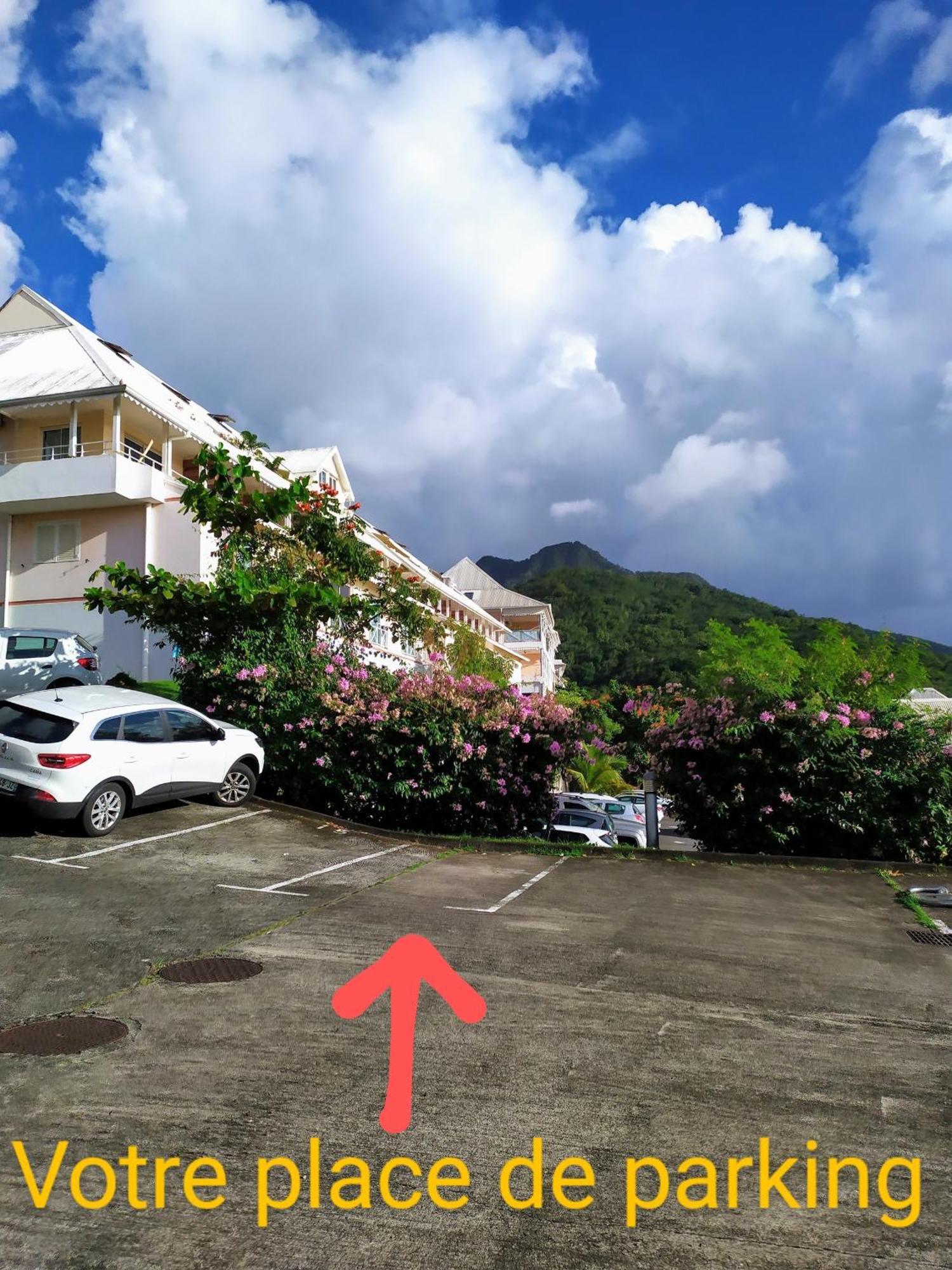 Kaz A Soley - Gite Vue Panoramique Sur La Mer - Plage A 500M Gourbeyre ภายนอก รูปภาพ